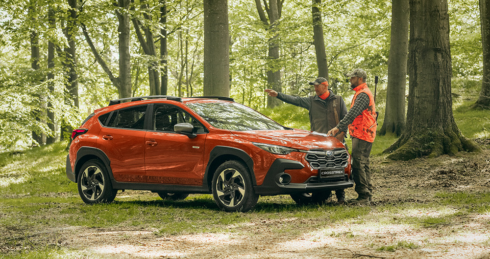 Subaru Crosstrek bezceļā – veikla medību automašīna ar pilnpiedziņu, lieliski piemērota meža izbraucieniem ar medību aprīkojumu.